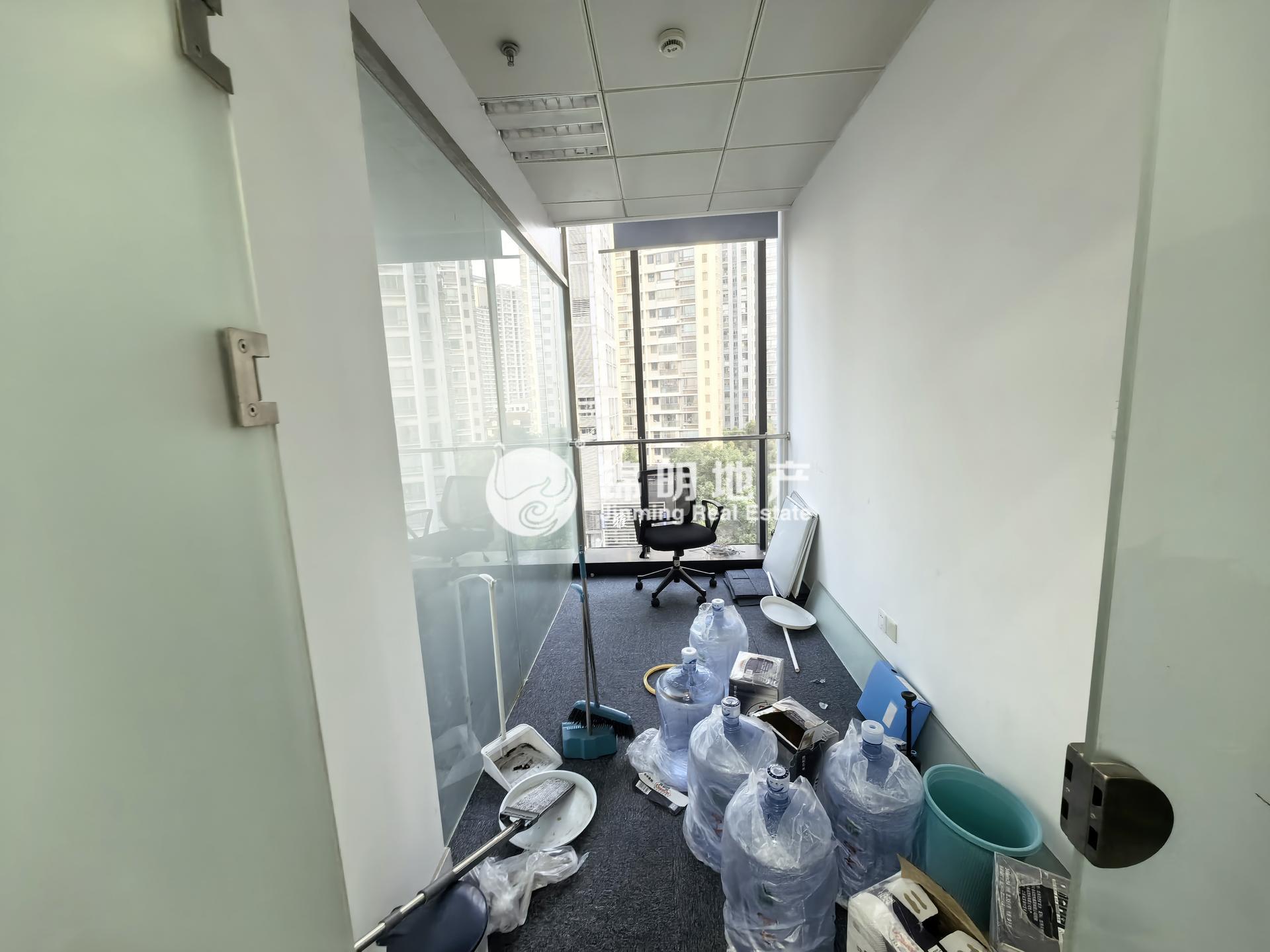 曹杨汇融大厦110平米写字楼出租